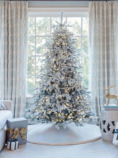 7.5' Queen Flock® Artificial Christmas Tree with 2500 Lux LED Lights