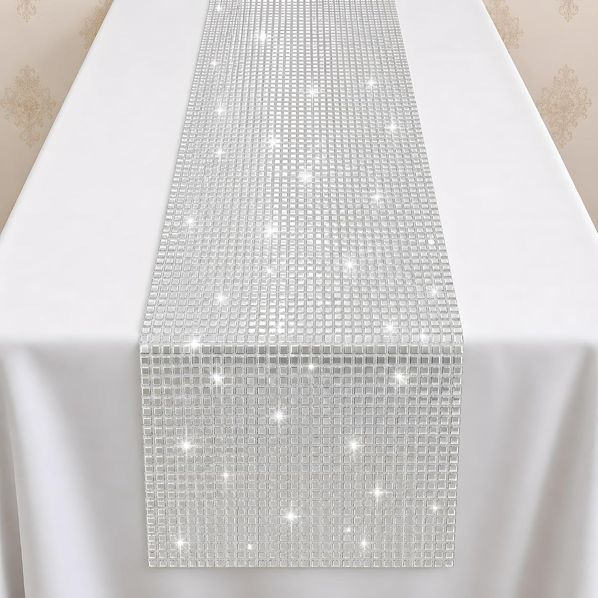 Christmas Decorations - Xmas Balls Snowflake Pine Cone Table Runner