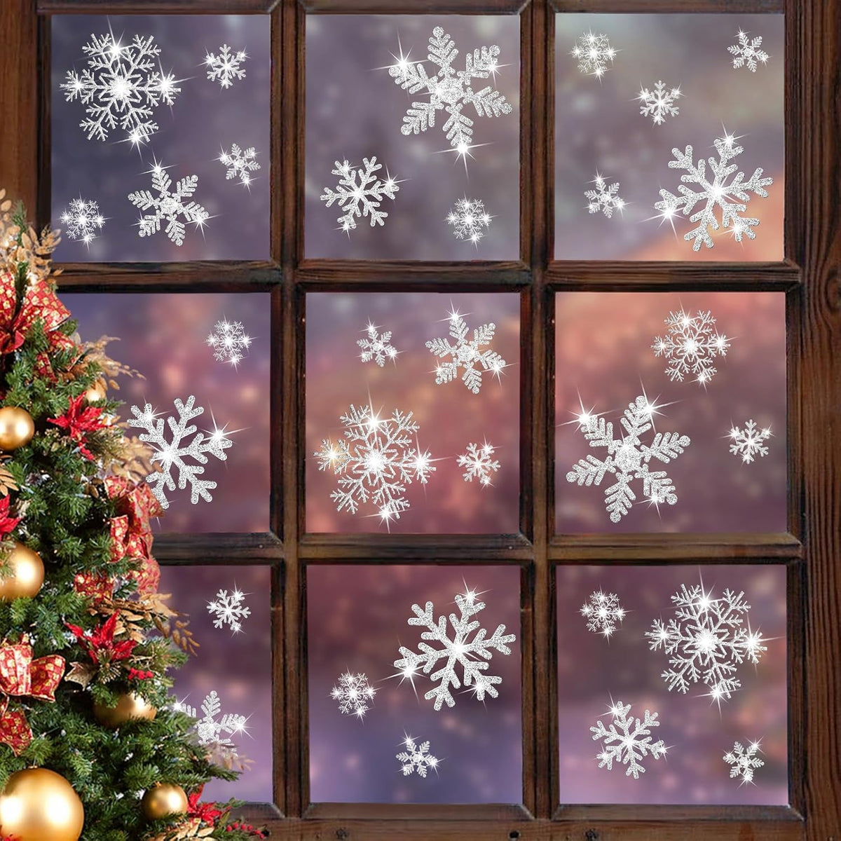 LUDILO 135Pcs Christmas Decorations Window Clings Snowflakes Window Decals