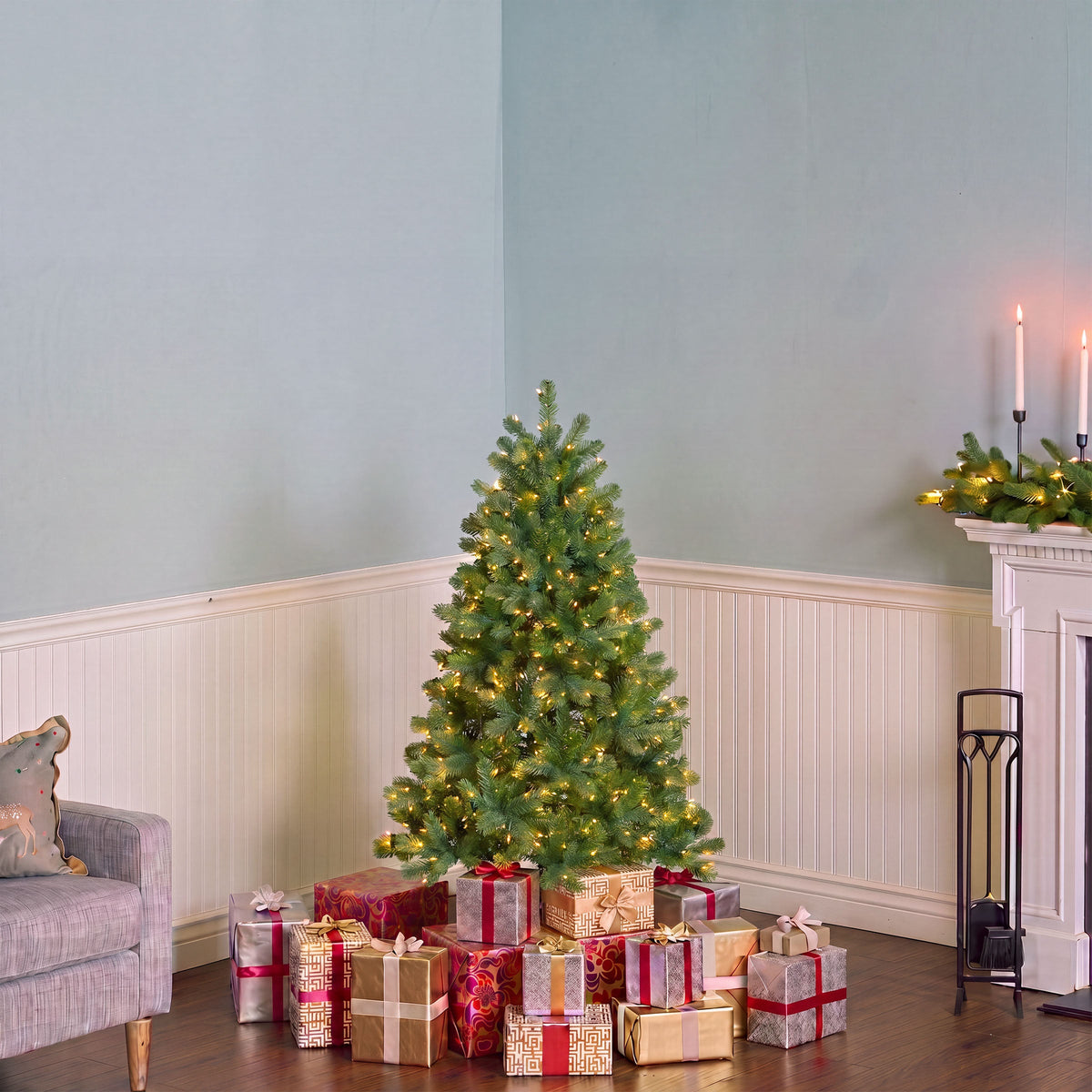 4.5 ft. Pre-Lit Downswept Douglas Fir Hinged Tree with Clear Lights, Plug-In
