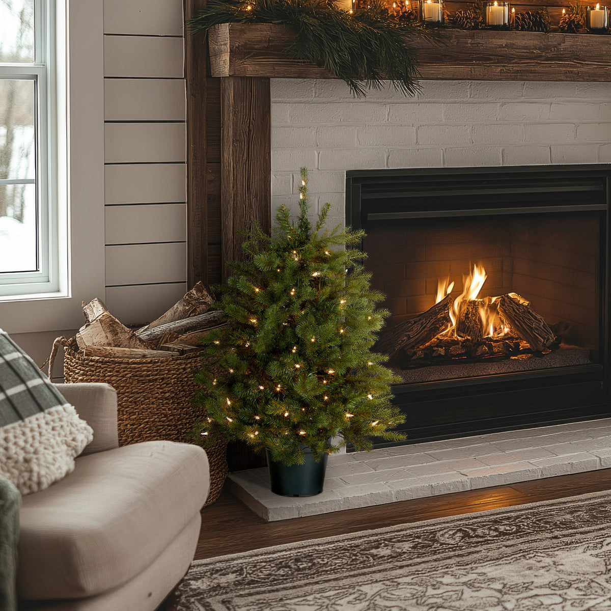 3 ft. Pre-Lit Hampton Spruce Tree with Clear Lights, Plug-In